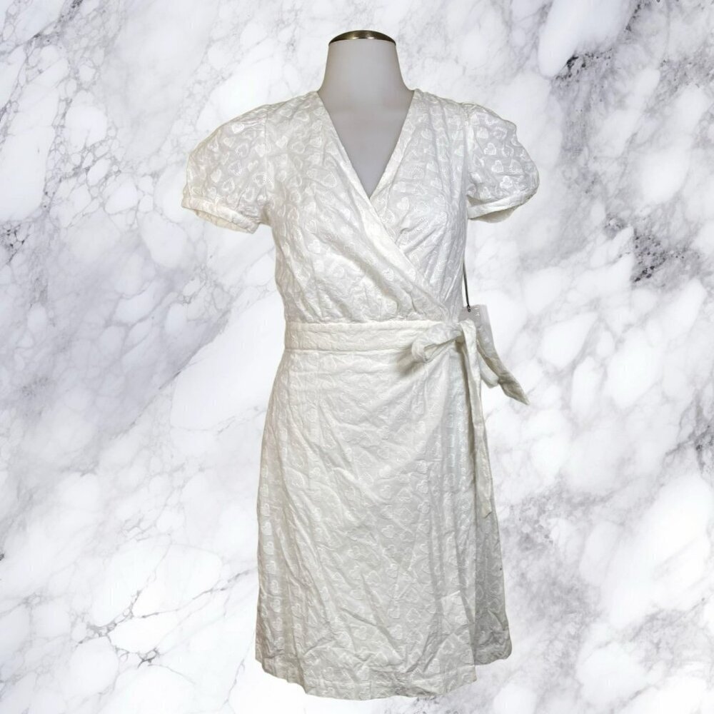 LPA Back Cutout Wrap Dress in White Embroidered Heart - Picture 2 of 11